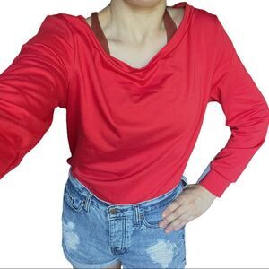 Crewneck Sweater - Red ♥️